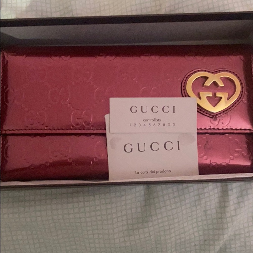 Gucci wallet